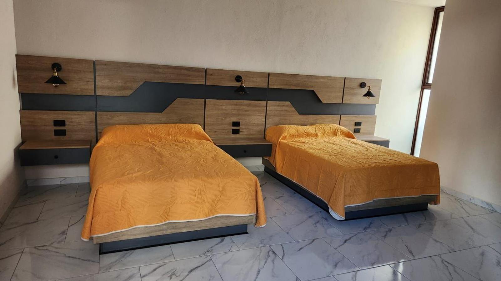 Hotel El Descanso 贝纳尔 外观 照片