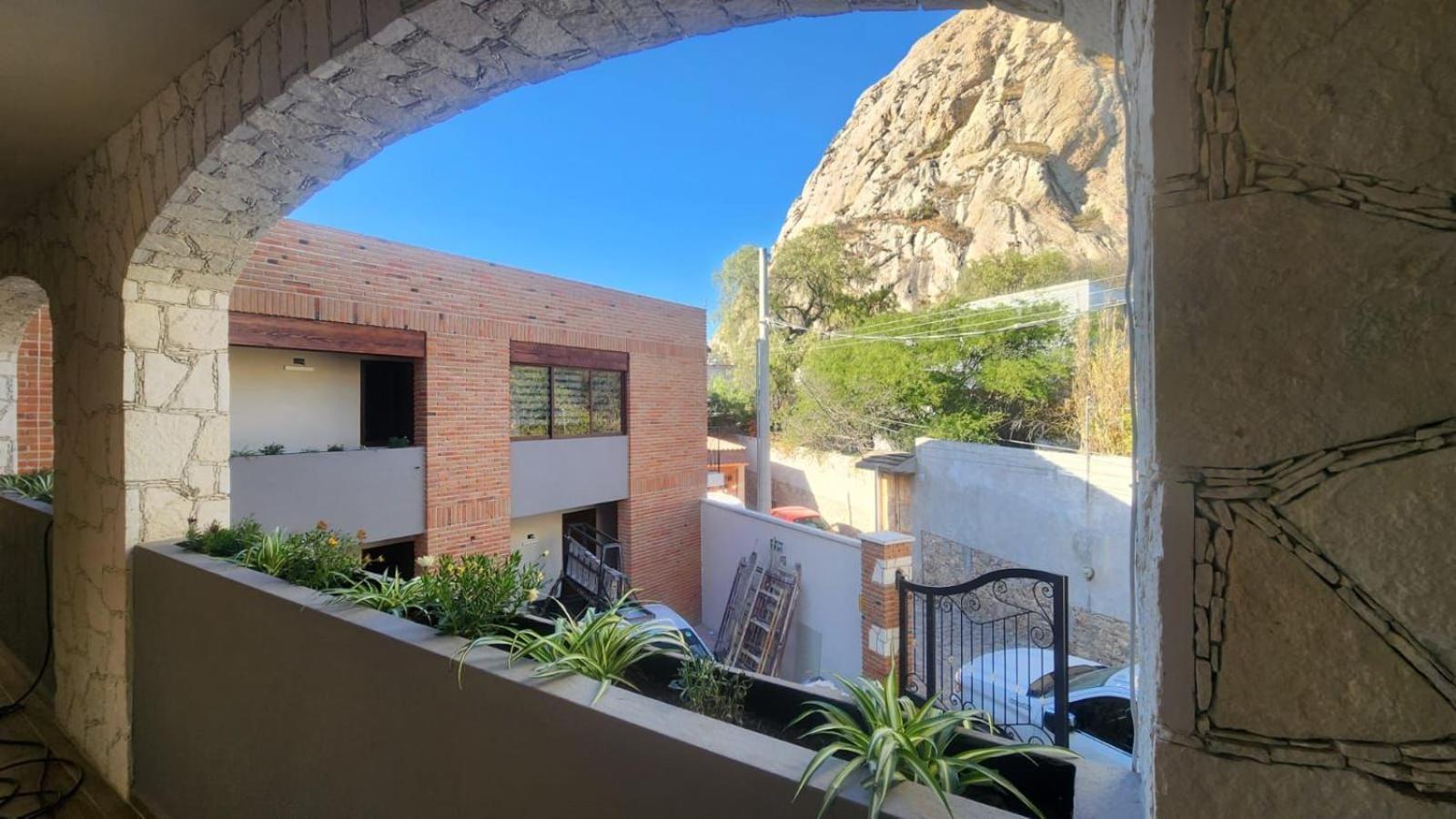 Hotel El Descanso 贝纳尔 外观 照片